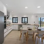 V3 Atlantida Farm * Quelfes