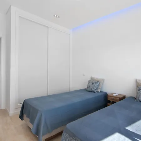 V3 Atlantida Farm Semesterbostad Quelfes