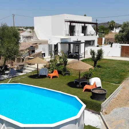 V3 Atlantida Farm Semesterbostad *