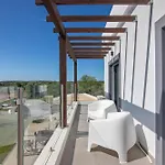 Semesterbostad V3 Atlantida Farm