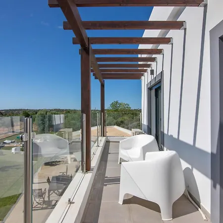 بيت للعطل V3 Atlantida Farm